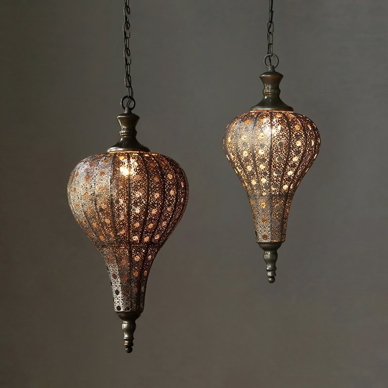 Plafonnier marocain traditionnel en métal