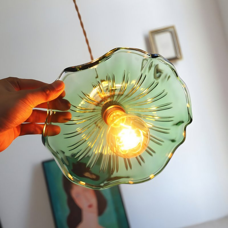 Plafonnier fleur art déco suspendu vintage ISALYS