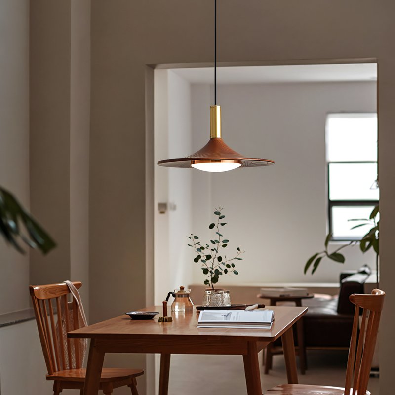 Plafonnier pour restaurant effet bois et doré style nordique ATLAS