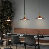 Plafonnier pour restaurant effet bois et doré style nordique ATLAS