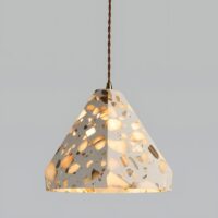 Plafonnier design effet pierre finition naturelle et chic RONEO