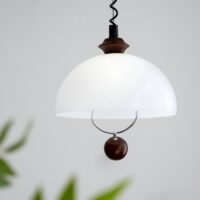 Plafonnier design italien en acrylique rétro-chic MOGELI