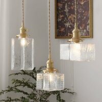 Plafonnier en laiton et verre blanc rétro art déco EBONIE
