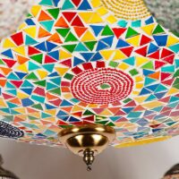 Plafonnier marocain traditionnel en métal et mosaïque