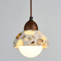 Plafonnier naturel suspendu design effet pierre boule RONEO