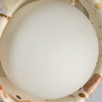 Plafonnier naturel suspendu design effet pierre boule RONEO