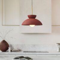 Plafonnier rouge scandinave et abstrait rond en résine NAOCS