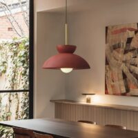Plafonnier rouge scandinave et abstrait rond en résine NAOCS