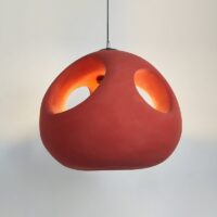 Plafonnier rouge suspendu boule nordique pour salon KAITO