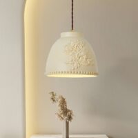 Plafonnier art déco suspendu beige décoration florale THEMIS