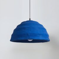 Plafonnier bleu cloche ronde scandinave pour restaurant ORIGIALE