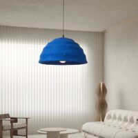 Plafonnier bleu cloche ronde scandinave pour restaurant ORIGIALE