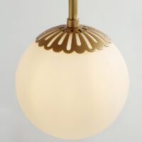 Plafonnier doré boule suspendue en verre design et scandinave OCTAVIO