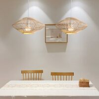 Plafonnier en rotin structure en métal blanc luminaire suspendu LUPIA