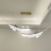 Plafonnier LED plume suspendue avec oiseau chic et bohème CUPOD