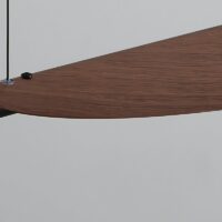 Plafonnier pour restaurant design long noir et effet bois SURFIA