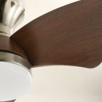 Plafonnier ventilateur avec télécommande hélices effet bois