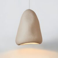 Plafonnier Wabi-sabi beige lustre abstrait finition brut CHMIL
